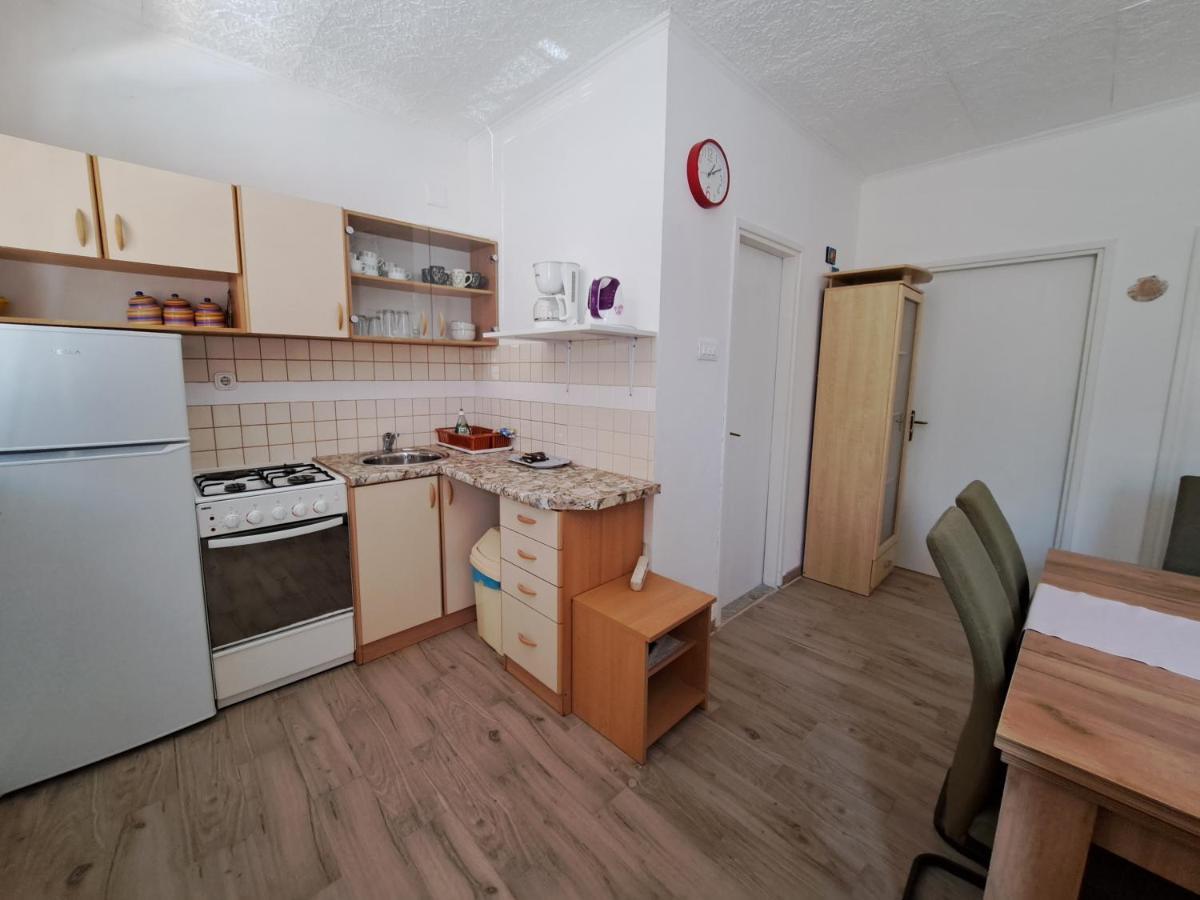 Apartmani Postonjski Privlaka  Exteriör bild