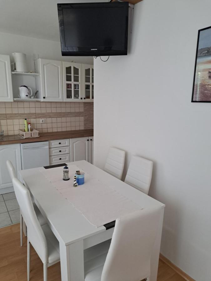 Apartmani Postonjski Privlaka  Exteriör bild