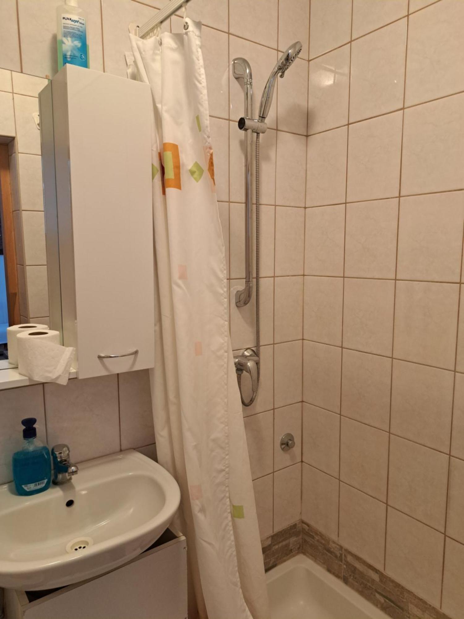 Apartmani Postonjski Privlaka  Exteriör bild